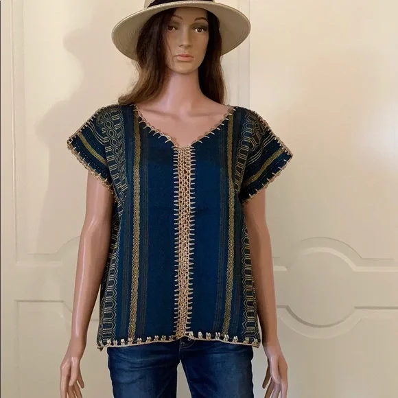 Mexican Tunic Made on a Treadle Loom. - Picture 1 of 8